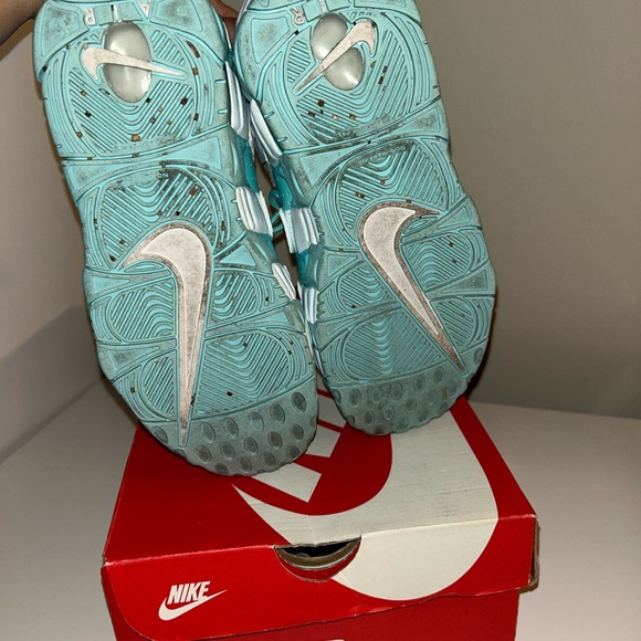 Nike Air More Umtempo (GS) - Picture 3 of 4